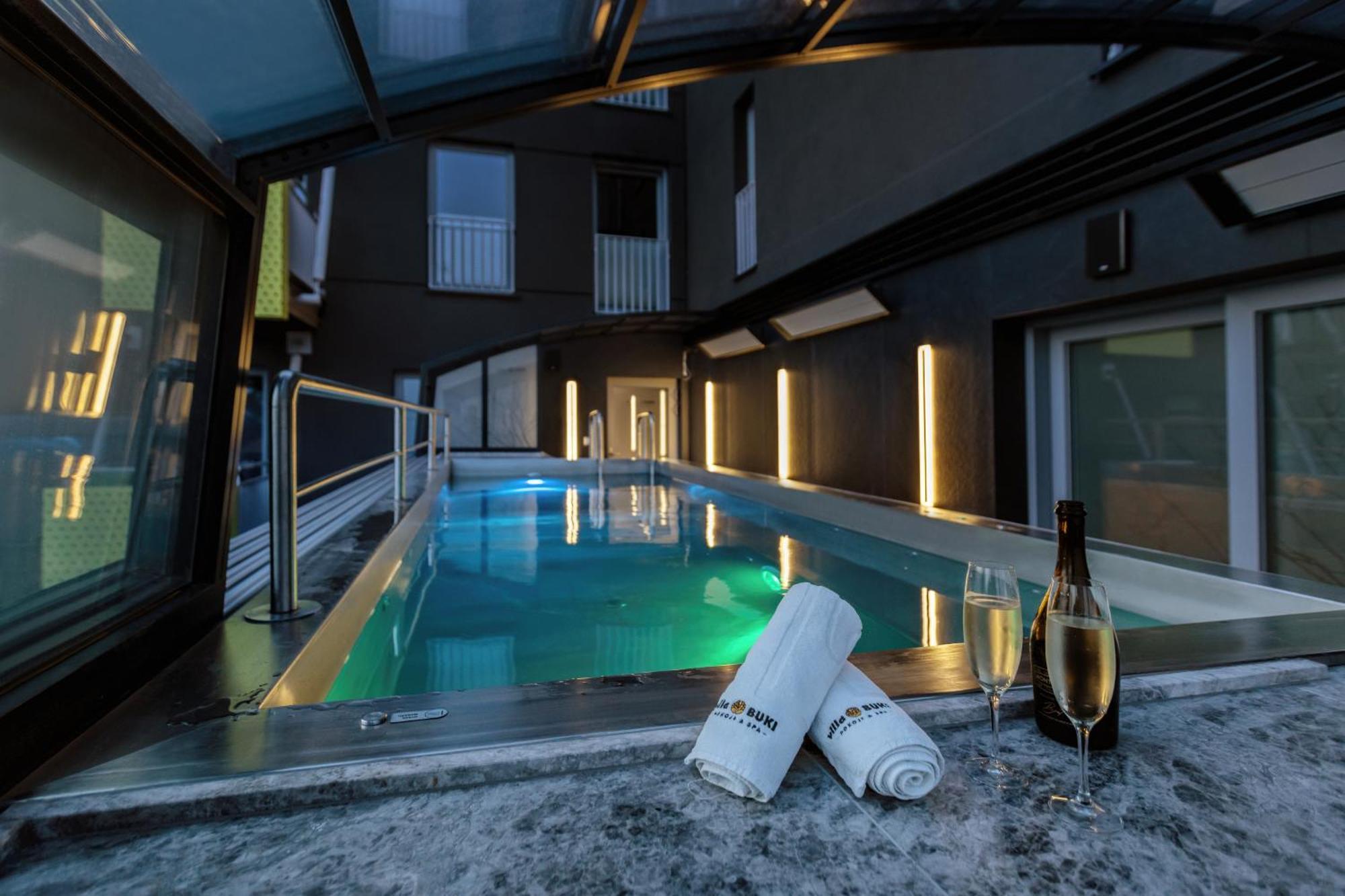 Villa Buki Pokoje & Spa Jastrzebia Gora Bagian luar foto
